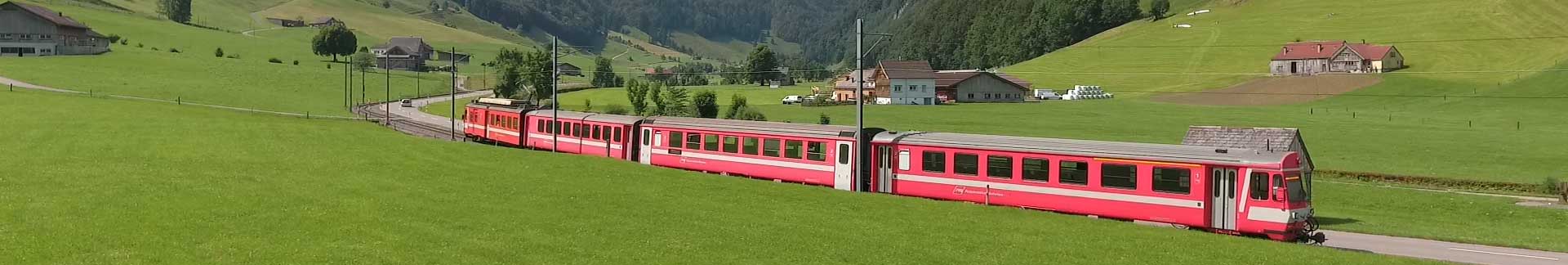 Zug der Appenzeller Bahnen zwischen Appenzell und Wasserauen
